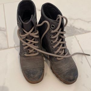 Sorel grey wedge ankle booties
